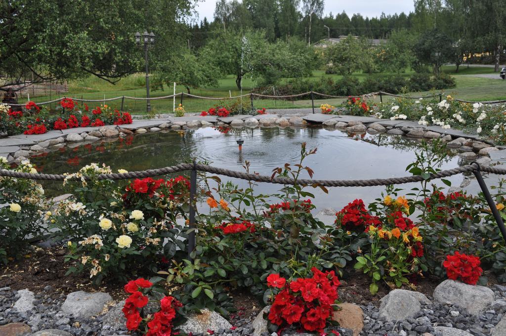 Vaihmalan Hovi Otel Lempäälä Dış mekan fotoğraf