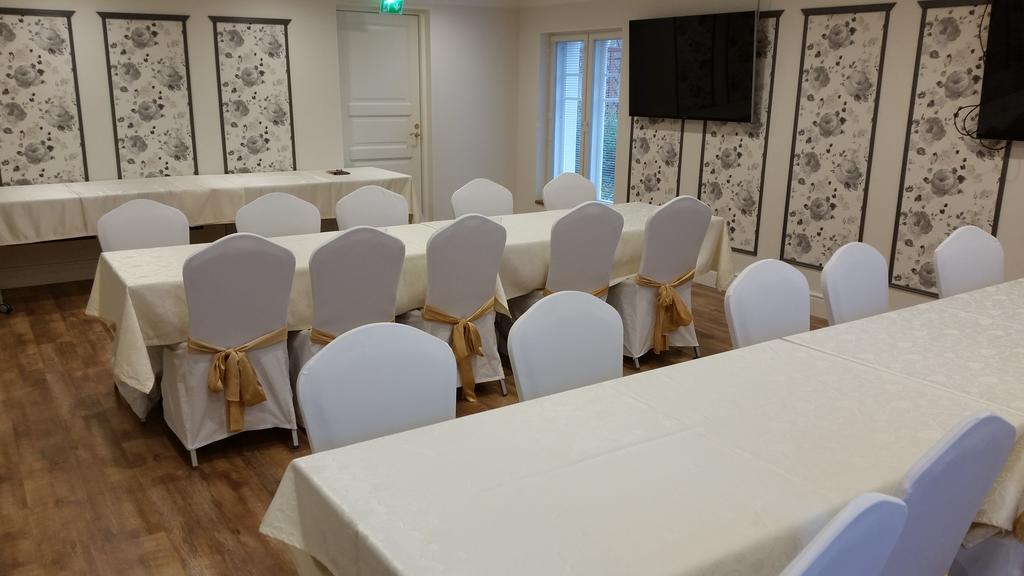 Vaihmalan Hovi Otel Lempäälä Dış mekan fotoğraf